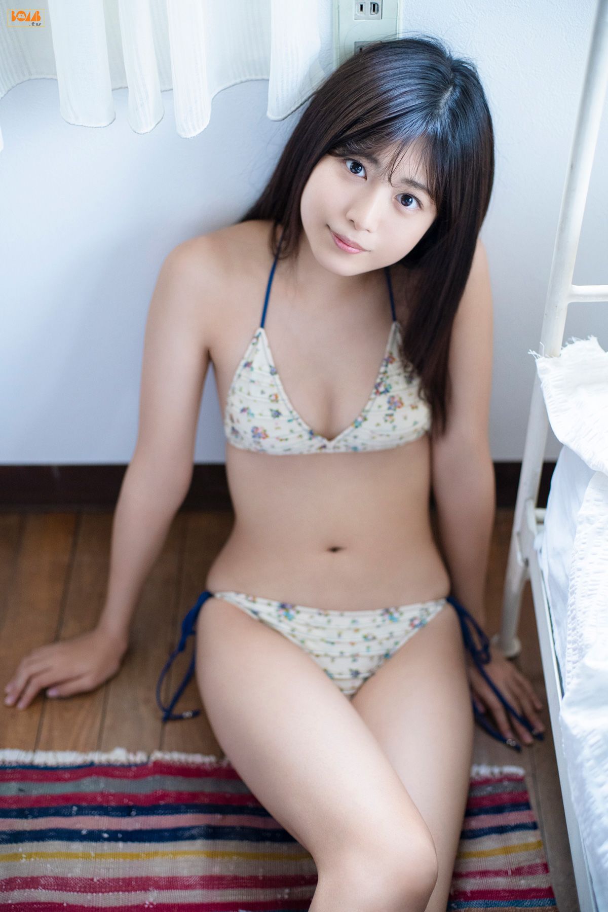 [Bomb.TV]日本萌妹子性感少女:吉田莉樱(吉田莉桜)无水印壁纸图片个人分享(61P)