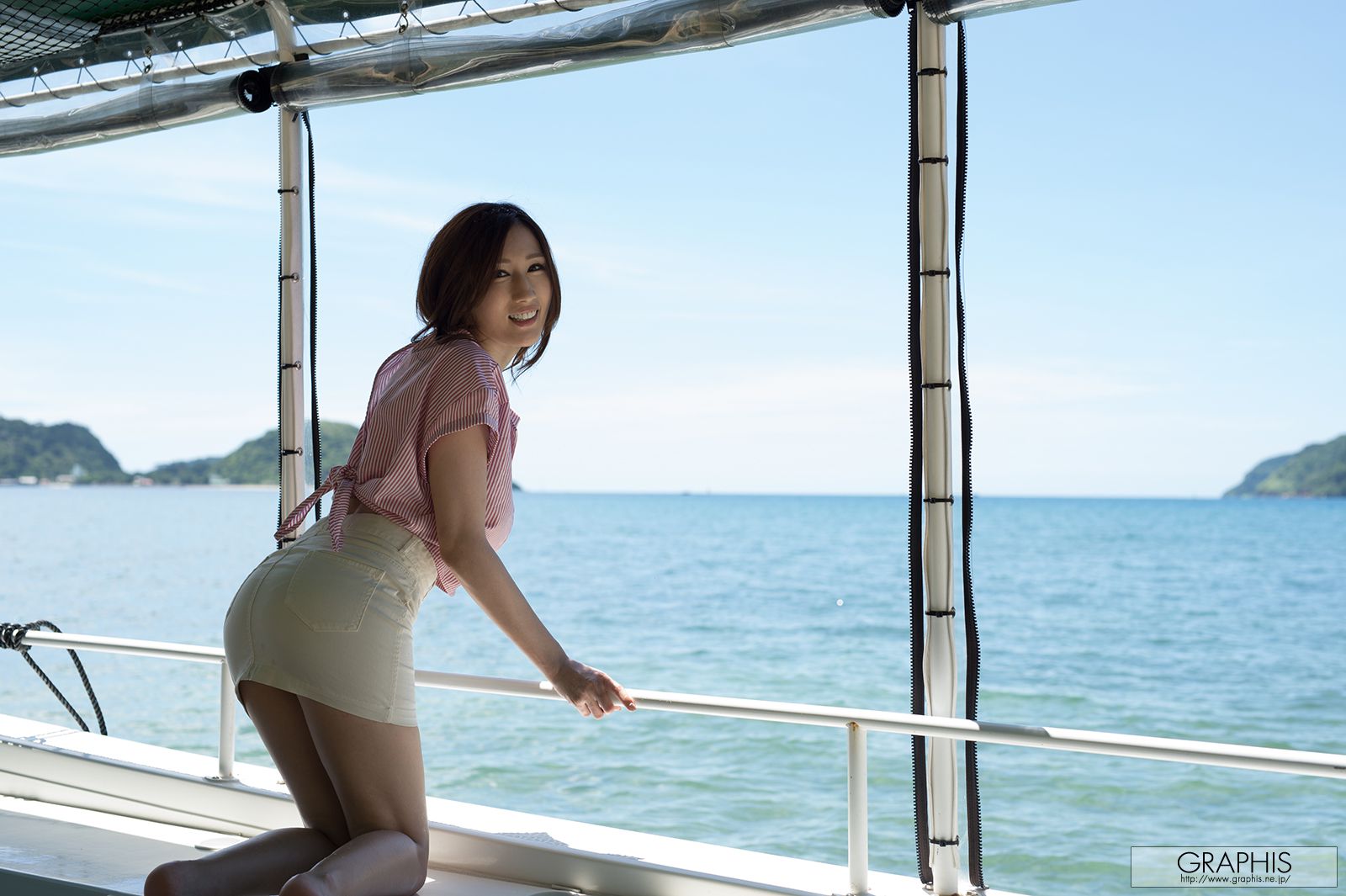 [Graphis]尤物日本女星爆乳J罩杯:JULIA(京香JULIAジュリア京香茱莉亚)超高清私房照片免费在线(20P)