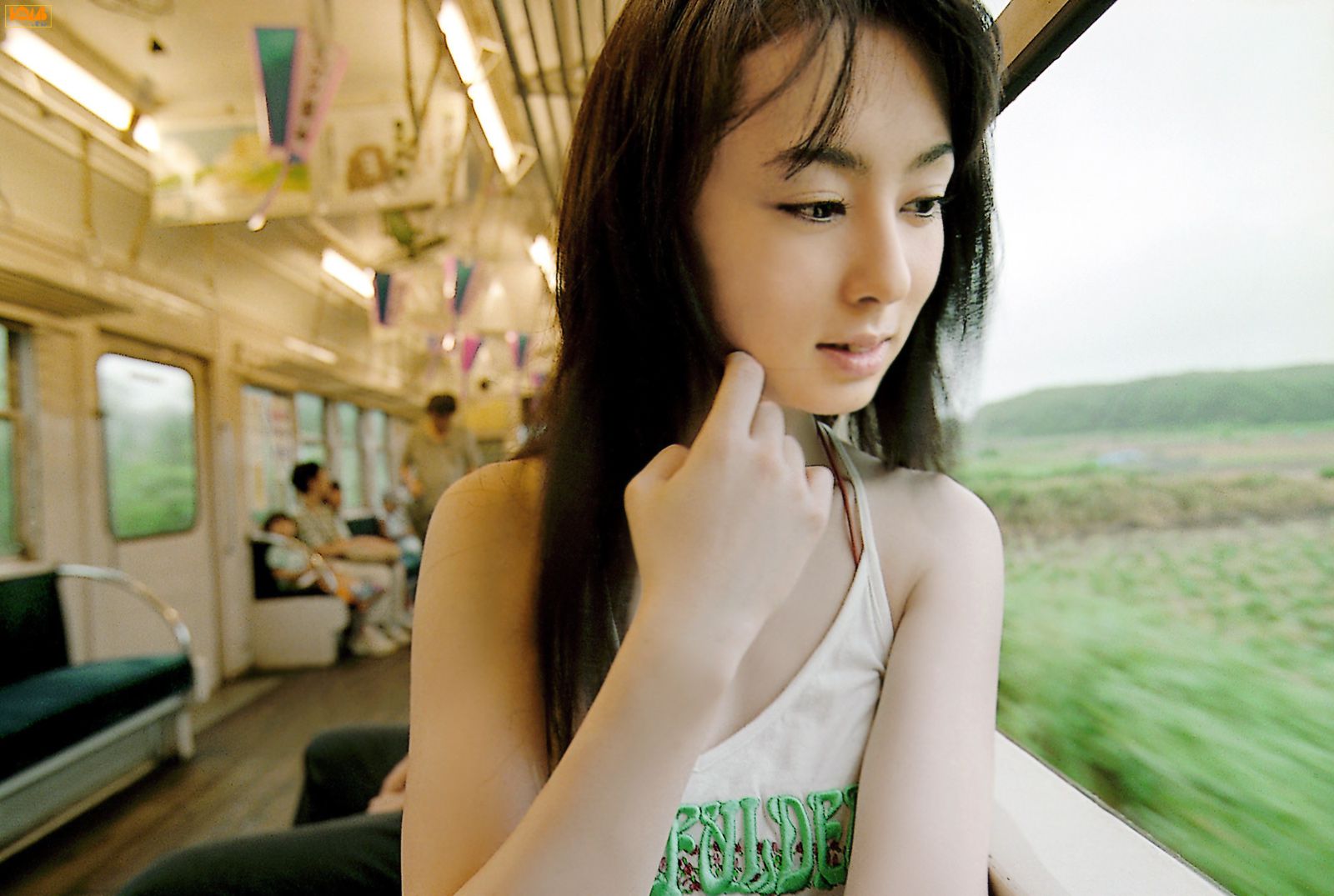 [Bomb.TV]性感美女女神居家美女清纯少女:秋山莉奈超高清私房照片免费在线(50P)