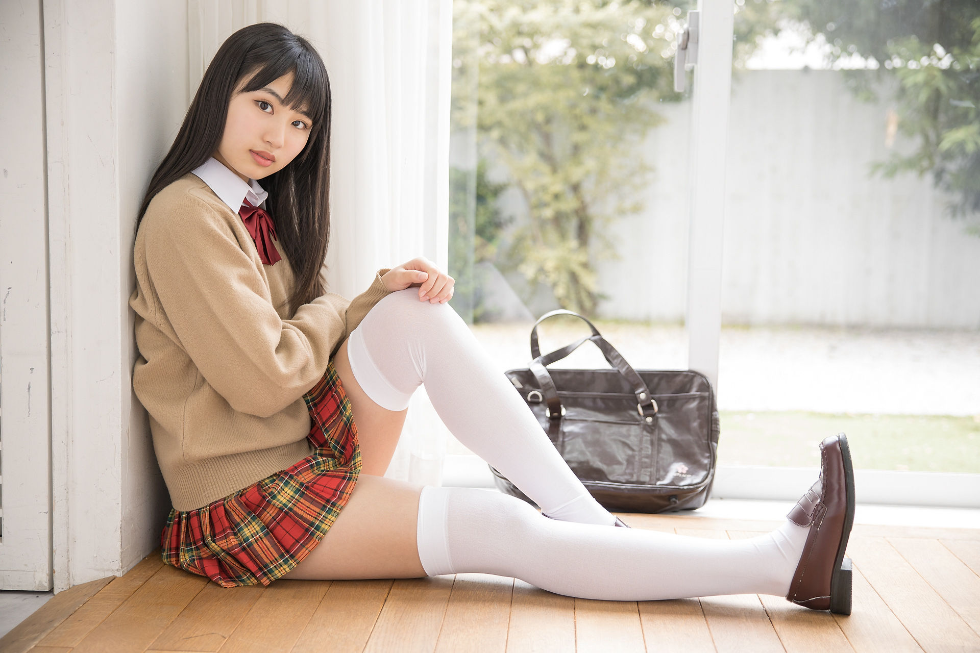 [Minisuka.tv]校服清纯少女:宫丸くるみ(宮丸くるみ)超高清私房照片免费在线(50P)