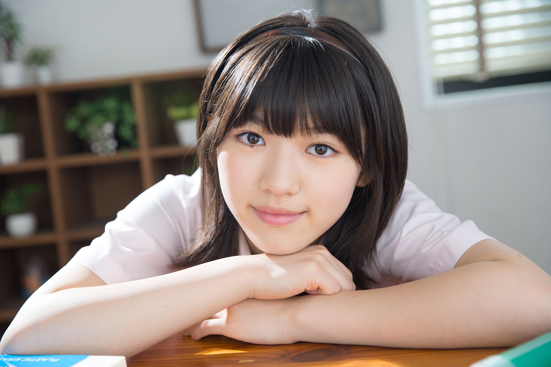 [Minisuka.tv]校服萝莉控:沢村りさ超高清私房照片免费在线(30P)