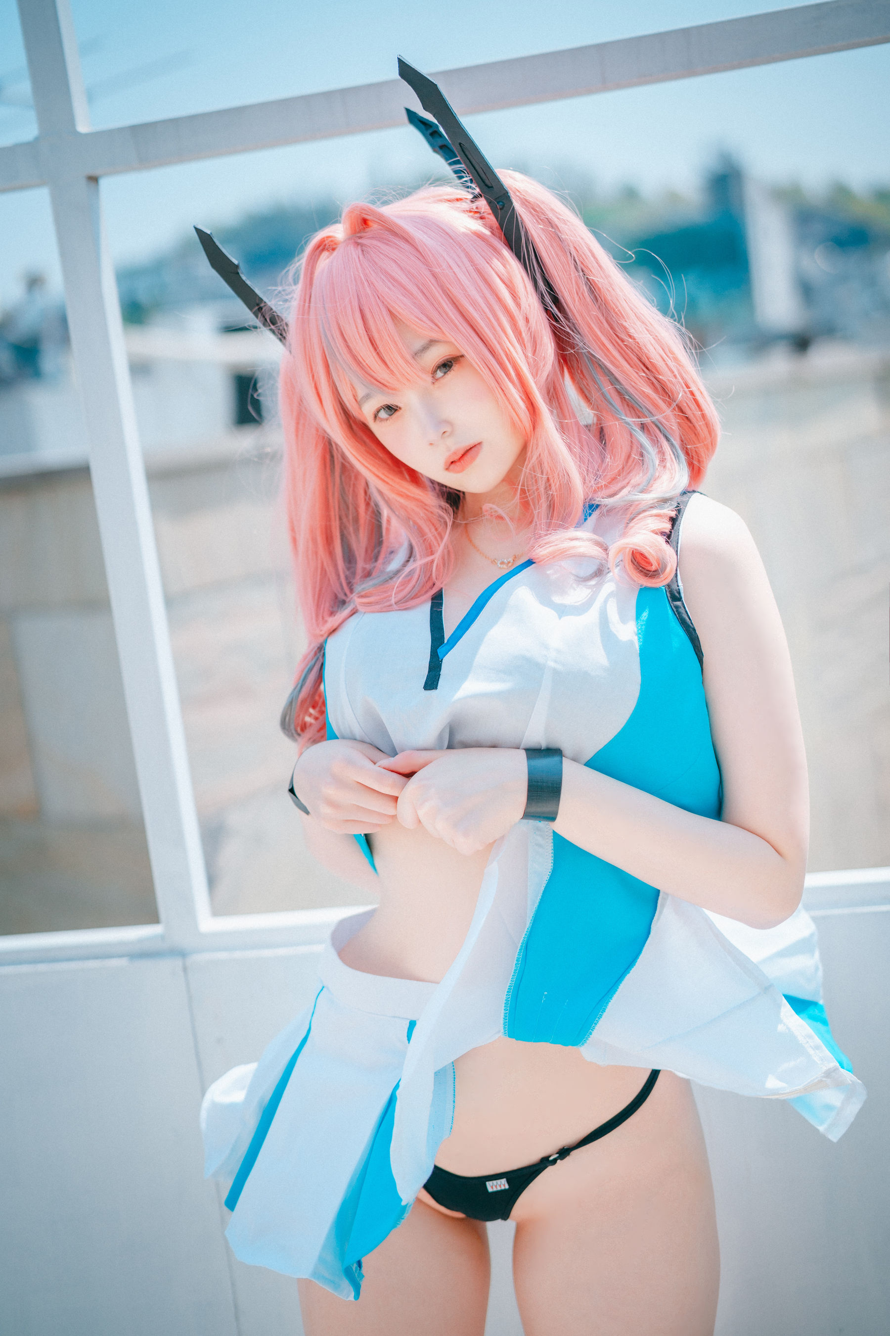 [网络美女]COSPLAY:BamBi(밤비)无水印写真大图收藏合集(33P)