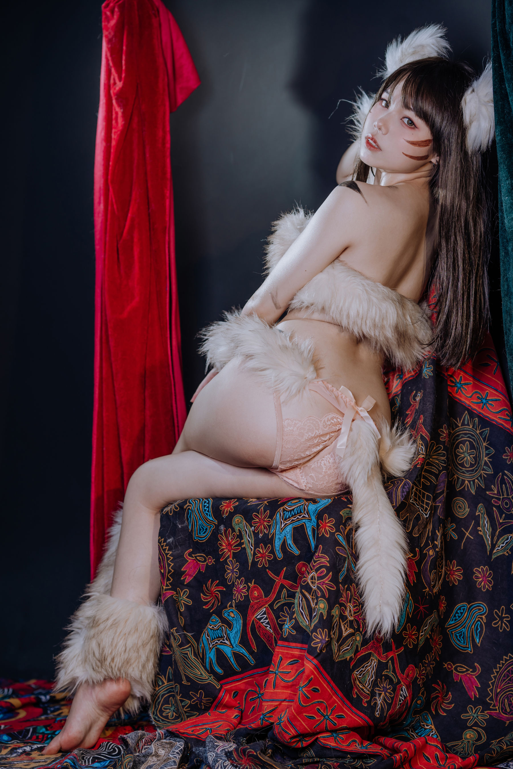 [网络美女]COSPLAY:七月喵子超高清私房照片免费在线(37P)